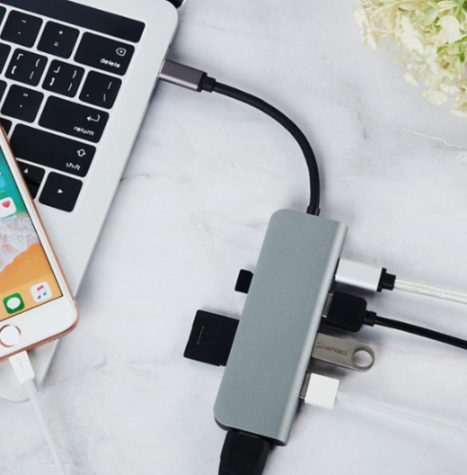 7 in 1 USB C HUB (HDMI x 1- USB 3.0 x 3 - DP x 1 - SD x 1 - TF x 1)